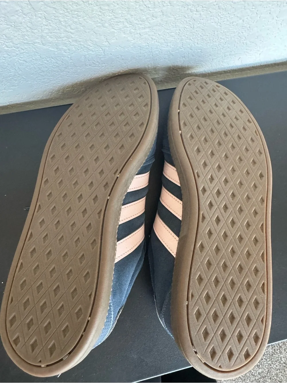 Adidas Women's Breaknet Sleek sneakers Aurora Ink and Blush Pink